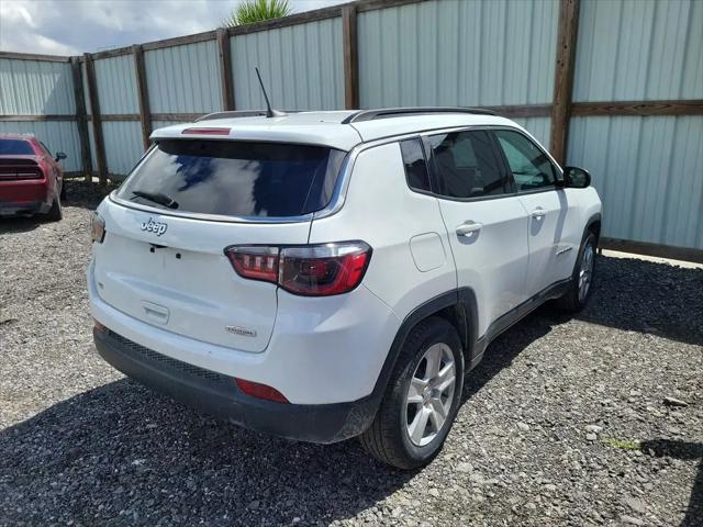 2022 Jeep Compass Latitude FWD
