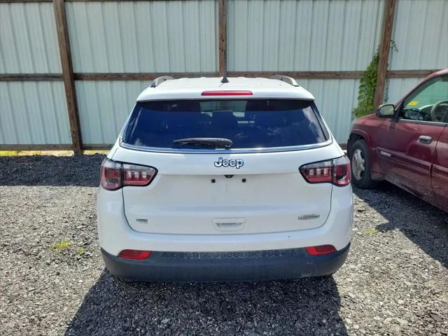 2022 Jeep Compass Latitude FWD