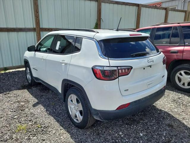 2022 Jeep Compass Latitude FWD