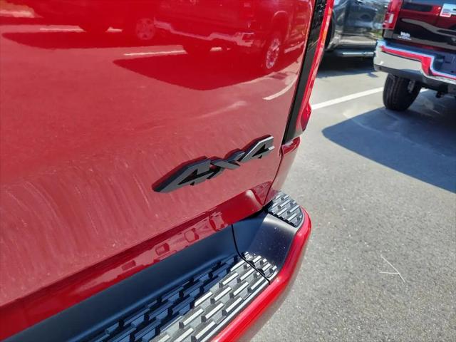 2026 Ram 1500 Express Crew Cab 4x4 57 Box