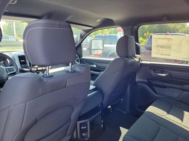2026 Ram 1500 Express Crew Cab 4x4 57 Box