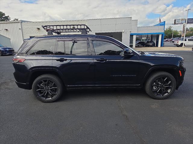 2023 Jeep Grand Cherokee 4xe 30th Anniversary 2023 Jeep Grand Cherokee 4xe 30th Anniversary