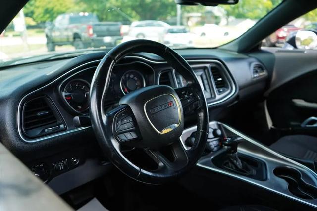 2017 Dodge Challenger SXT