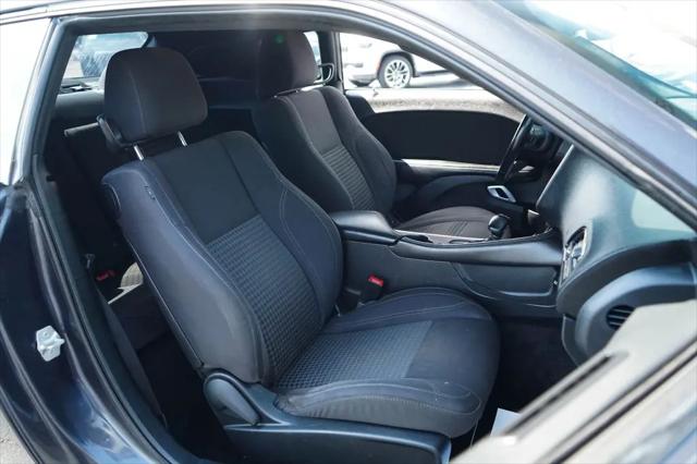 2017 Dodge Challenger SXT
