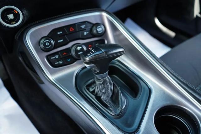 2017 Dodge Challenger SXT