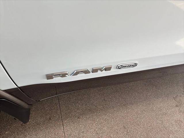 2020 Ram 1500 Laramie Longhorn Crew Cab 4x4 5'7" Box