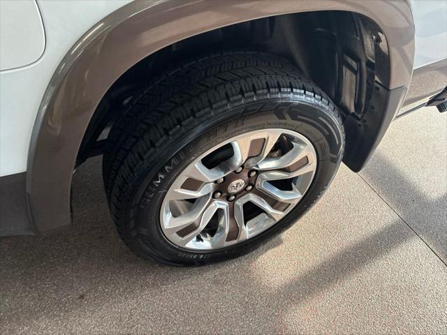 2020 Ram 1500 Laramie Longhorn Crew Cab 4x4 5'7" Box