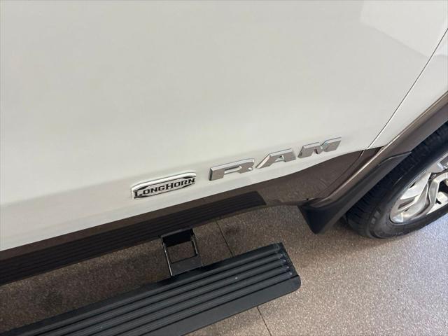 2020 Ram 1500 Laramie Longhorn Crew Cab 4x4 5'7" Box