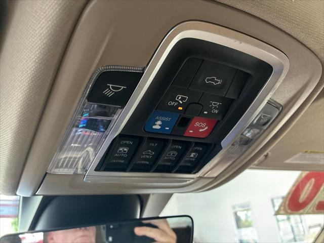 2020 Ram 1500 Laramie Longhorn Crew Cab 4x4 5'7" Box