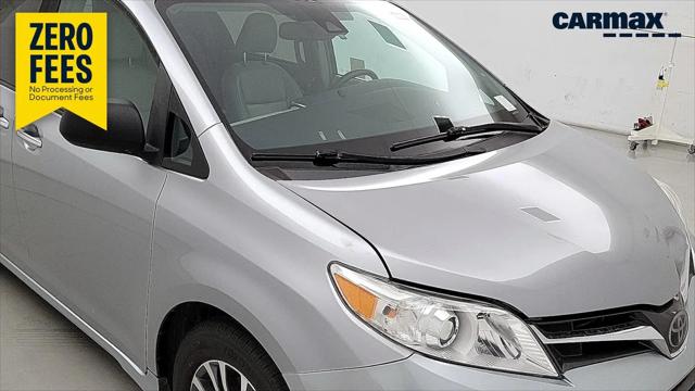 2018 Toyota Sienna XLE 8 Passenger for sale in Norco, CA