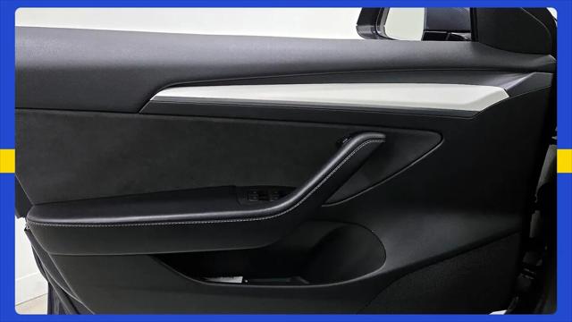 2022 Tesla Model 3 Rear-Wheel Drive