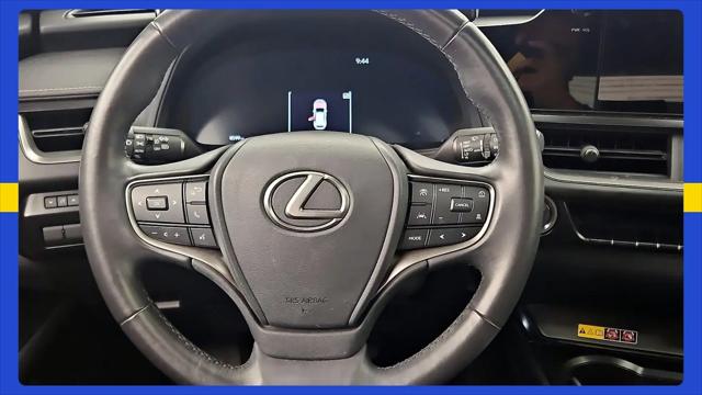 2025 Lexus 300 F SPORT Design