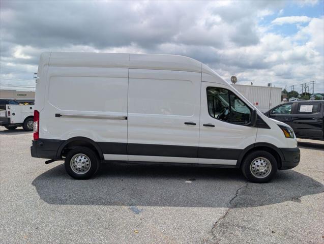 2024 Ford Transit-250 Cargo Van Base 2024 Ford Transit-250 Cargo Van Base