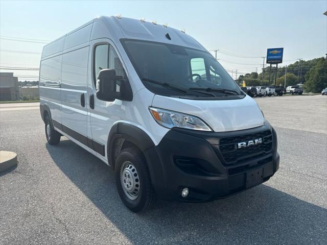 2025 RAM ProMaster 2500 Cargo Van Tradesman High Roof 159 WB w/Pass Seat