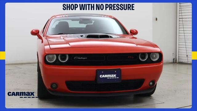 2015 Dodge Challenger R/T Shaker