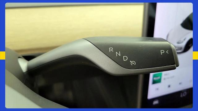 2021 Tesla Model 3 Standard Range Plus Rear-Wheel Drive