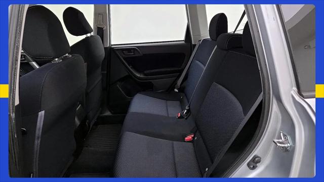 2015 Subaru Forester 2.5i