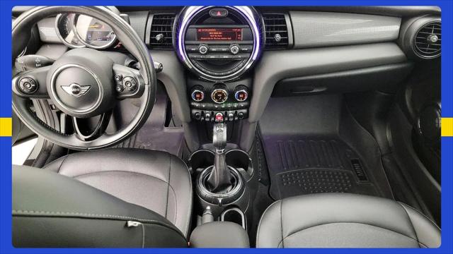 2015 MINI Hardtop Cooper