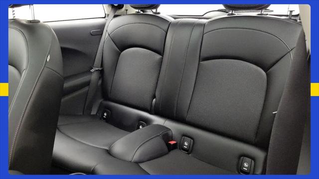 2015 MINI Hardtop Cooper