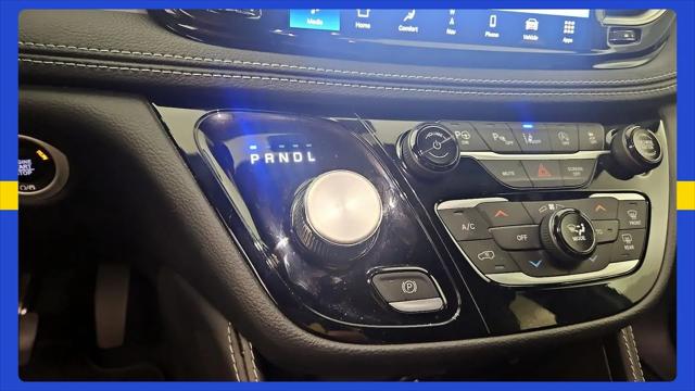 2025 Chrysler Pacifica Limited