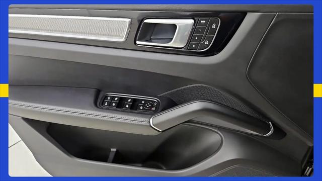 2023 Porsche Cayenne Platinum Edition