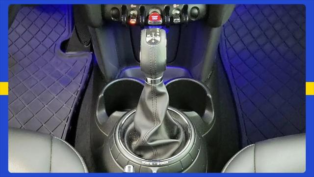 2015 MINI Hardtop Cooper