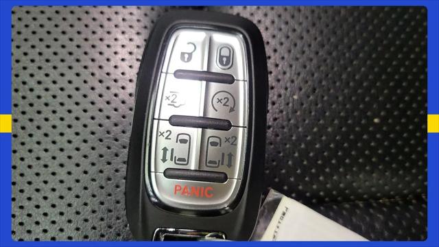 2023 Chrysler Pacifica Limited AWD