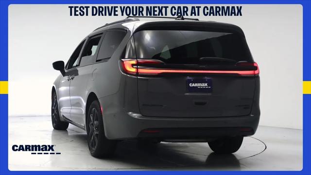 2023 Chrysler Pacifica Limited AWD