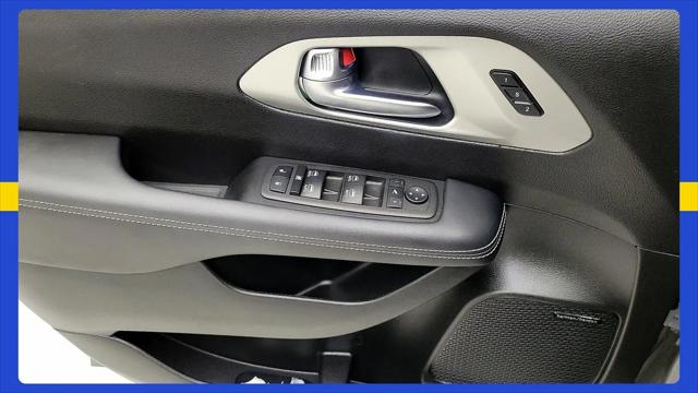 2023 Chrysler Pacifica Limited AWD