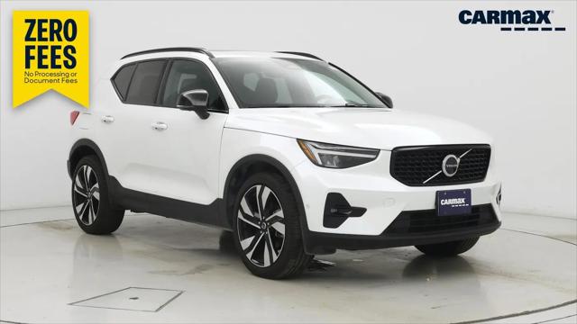2025 Volvo XC40 B5 Plus Dark Theme for sale in Irvine, CA