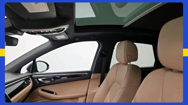 2019 Porsche Macan Macan