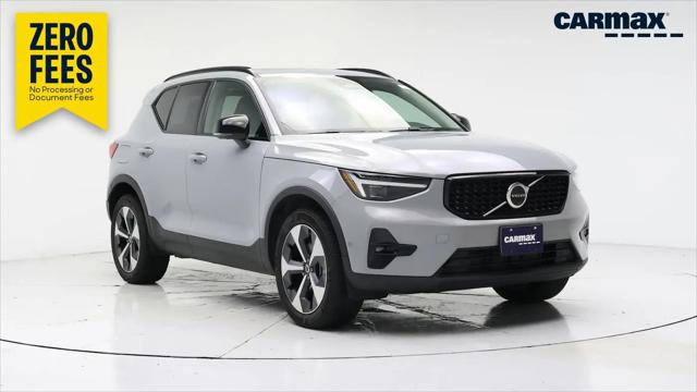 2025 Volvo XC40 B5 Plus Dark Theme for sale in Kenosha, WI