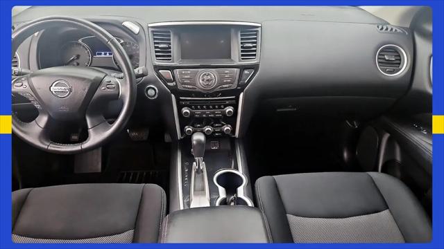 2018 Nissan Pathfinder SV