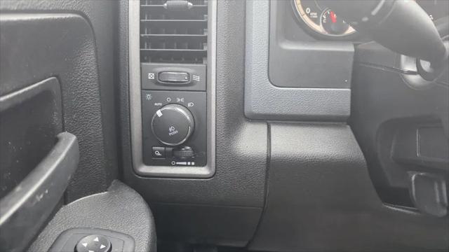 2019 Ram 1500 Classic Express Quad Cab 4x4 64 Box