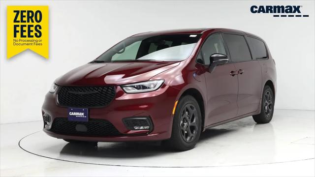 2023 Chrysler Pacifica Hybrid Limited for sale in Naperville, IL