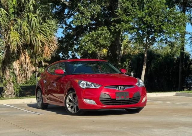 2017 Hyundai Veloster Base for sale in Tampa, FL