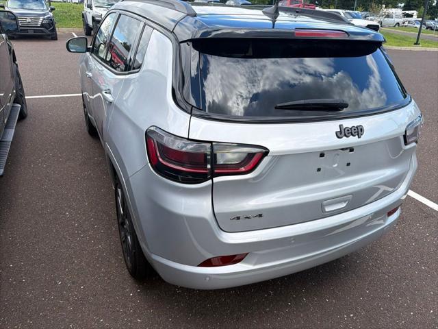 2025 Jeep Compass Limited 4x4 2025 Jeep Compass Limited 4x4