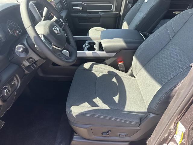 2026 Ram 2500 Big Horn Crew Cab 4x4 64 Box