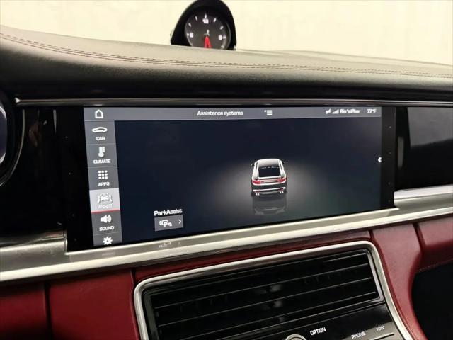 2018 Porsche Panamera 4