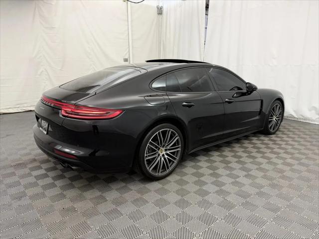 2018 Porsche Panamera 4