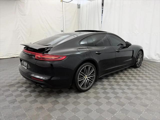 2018 Porsche Panamera 4