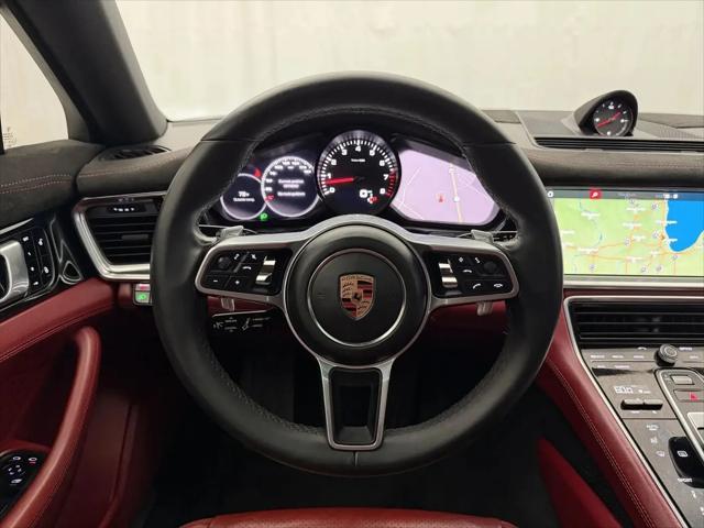 2018 Porsche Panamera 4