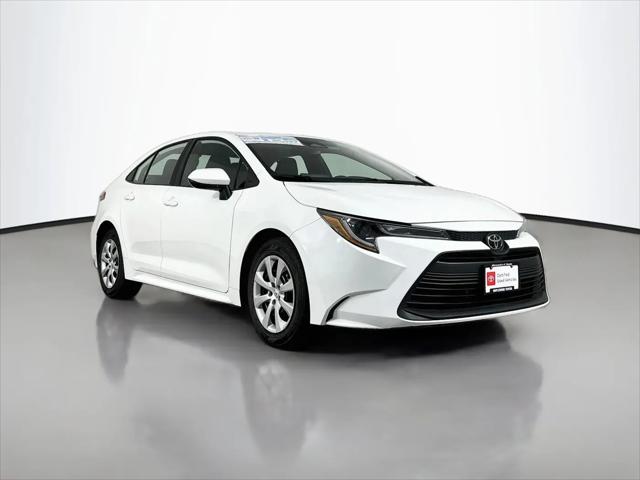 2025 Toyota Corolla LE for sale in Maplewood, MN