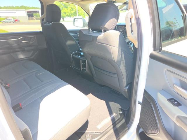 2019 Ram 1500 Big Horn/Lone Star Crew Cab 4x4 5'7" Box