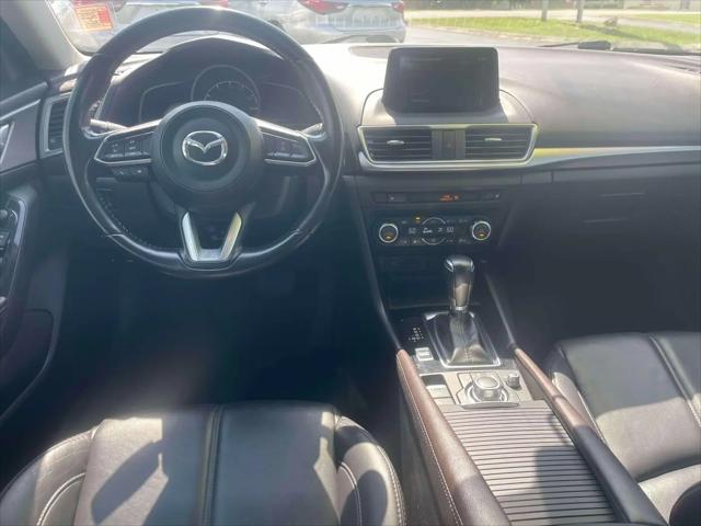 2018 Mazda Mazda3 Touring