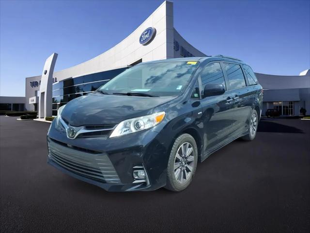 2020 Toyota Sienna XLE for sale in Knoxville, TN