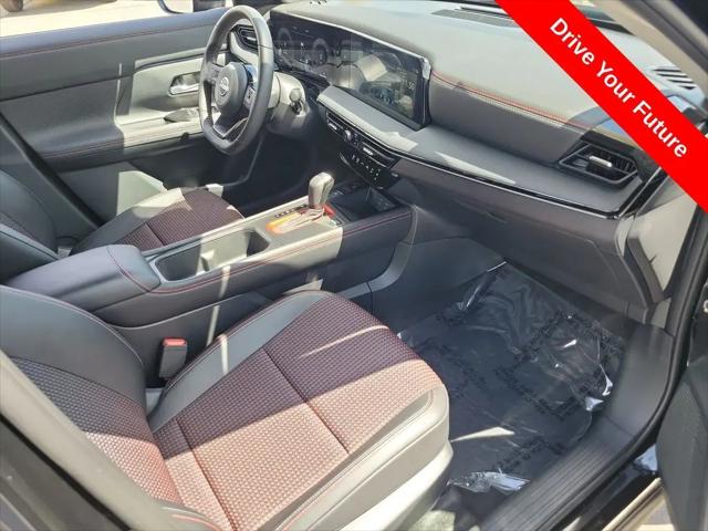 2025 Nissan Kicks SR FWD