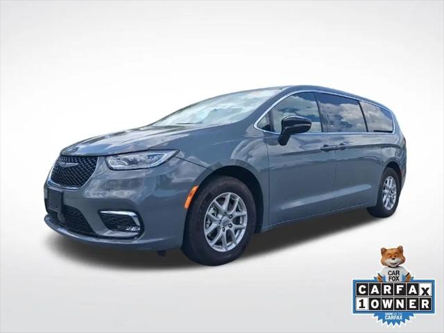 2025 Chrysler Pacifica Select for sale in Titusville, FL