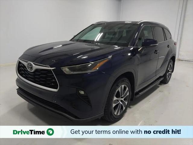 2021 Toyota Highlander XLE for sale near Columbus, OH
