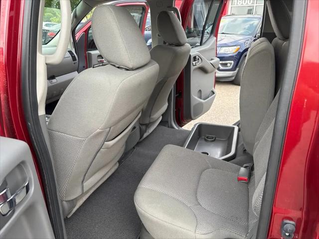 2021 Nissan Frontier Crew Cab SV 4x4
